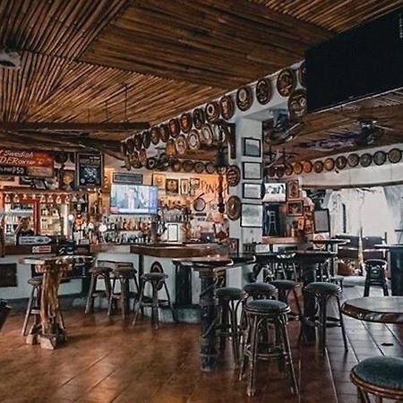 אולונגפו Harleys Hotel מראה חיצוני תמונה