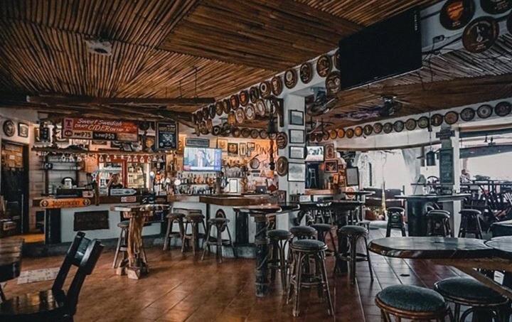 אולונגפו Harleys Hotel מראה חיצוני תמונה